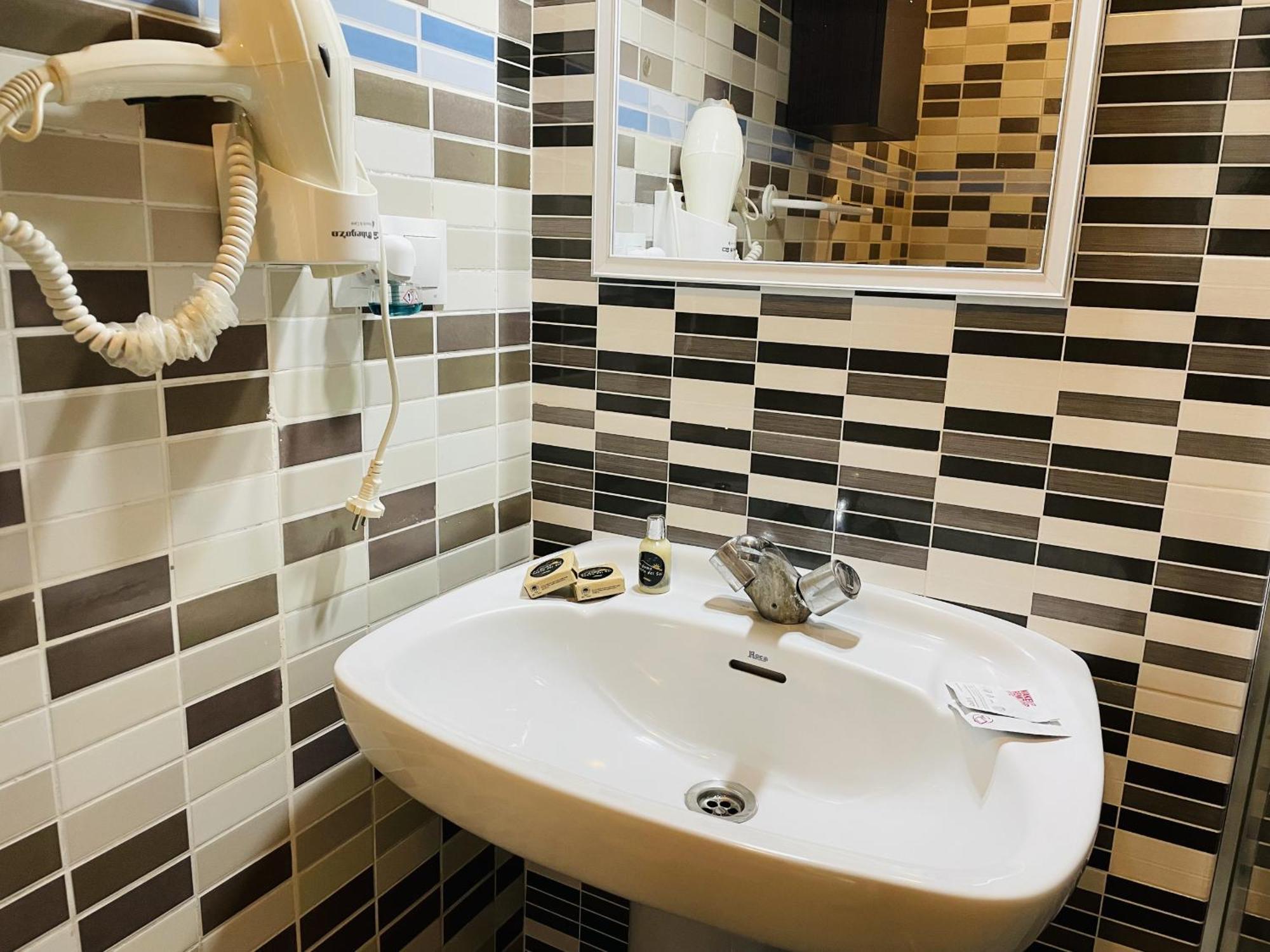 Apartamento Jimena Maro En El Centro De Нерха Экстерьер фото